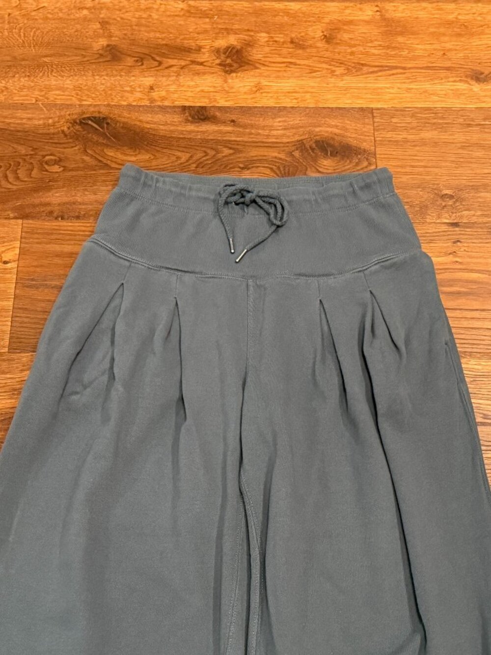 NWOT - Free People Movement - Studio Siren Pants - Pine Green - Size L - Picture 5 of 6